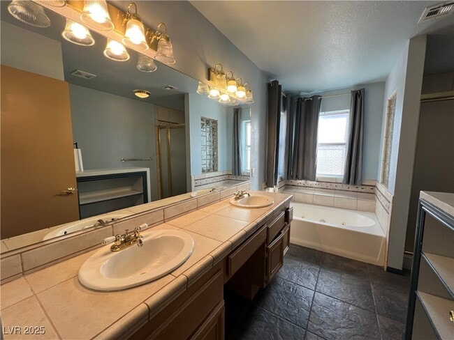 property at 4325 Silvercrest Ct