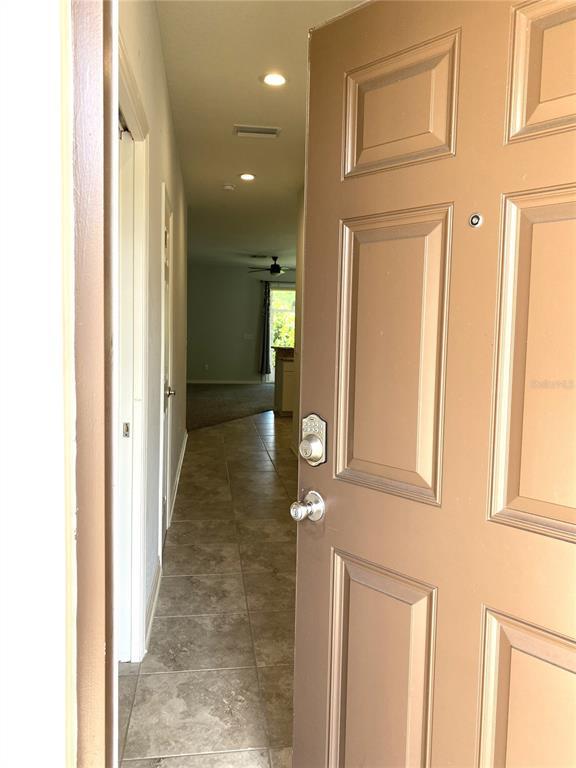 1050 Grantham Dr in Sarasota, FL - Building Photo - Building Photo