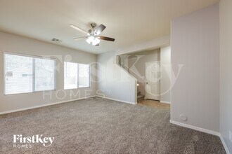 11028 E Silver Springs Ave in Mesa, AZ - Foto de edificio - Building Photo