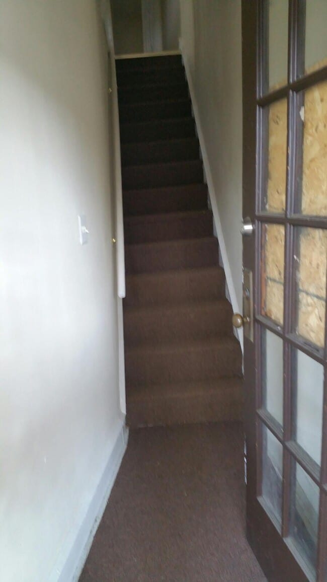 4749 Bingham St, Unit 2 in Philadelphia, PA - Building Photo - Building Photo