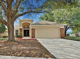 3055 Hidden River Ct in Oviedo, FL - Building Photo