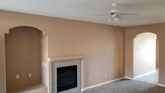 6382 Everest Dr in Reno, NV - Building Photo - Building Photo