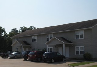 Greenland Apartments in Fayetteville, AR - Building Photo - Building Photo