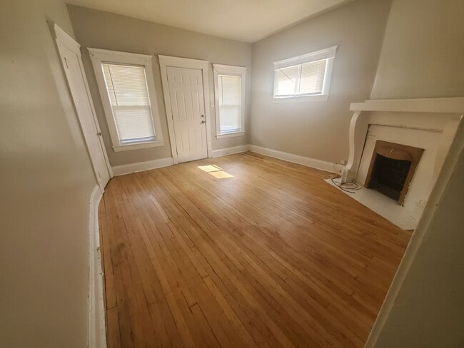 property at 1446 E 115th St