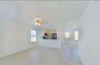 10705 Dusty Rnch Rd in Fort Worth, TX - Building Photo - Building Photo