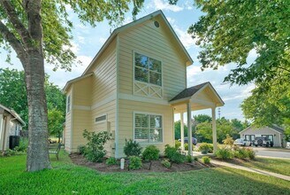 301 Windridge Village Cove in Georgetown, TX - Building Photo - Building Photo