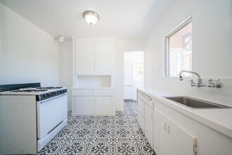 2339 Norwalk Ave in Los Angeles, CA - Building Photo - Building Photo