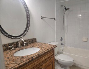 12178 St.Andrews Pl in Miramar, FL - Building Photo - Building Photo