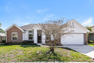 8147 Pine Springs Ln in Jacksonville, FL - Building Photo