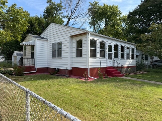 70 Bonnie Ct in Springfield, IL - Building Photo - Building Photo