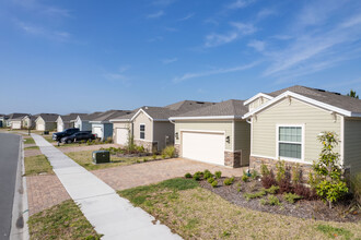 Highland Chase Rental Homes in Jacksonville, FL - Foto de edificio - Building Photo
