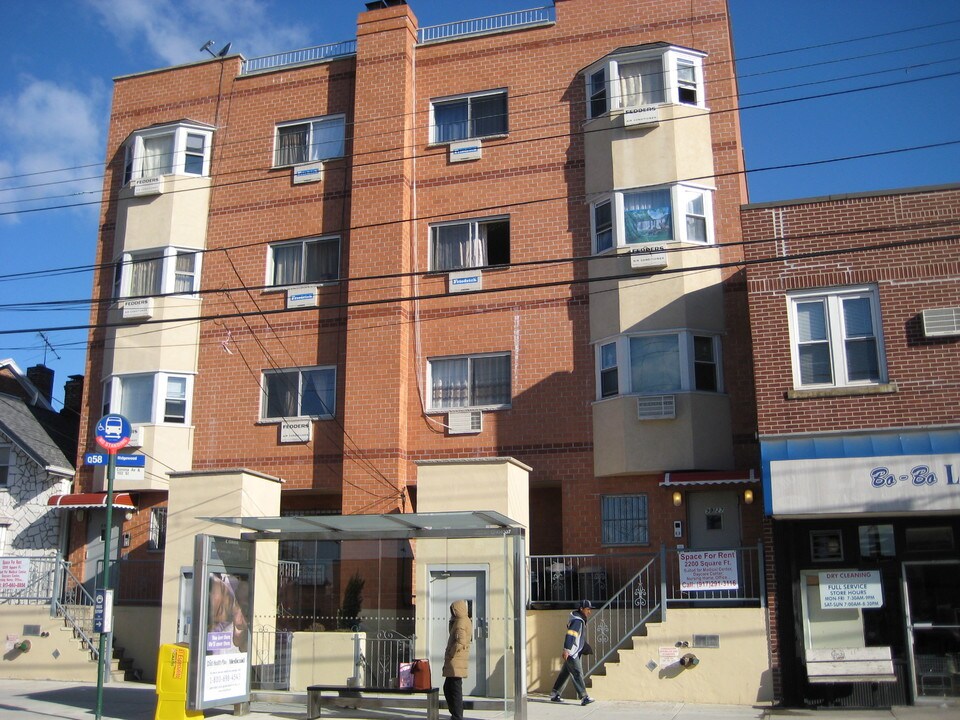 99-27 Corona Ave in Flushing, NY - Building Photo
