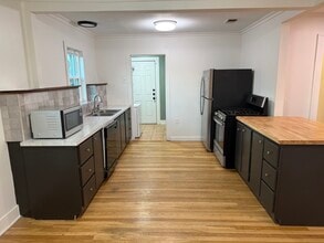 2420 22nd St in Lubbock, TX - Building Photo - Building Photo