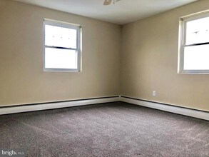 804 Vaughn Rd-Unit -C12 in Pottstown, PA - Building Photo - Building Photo