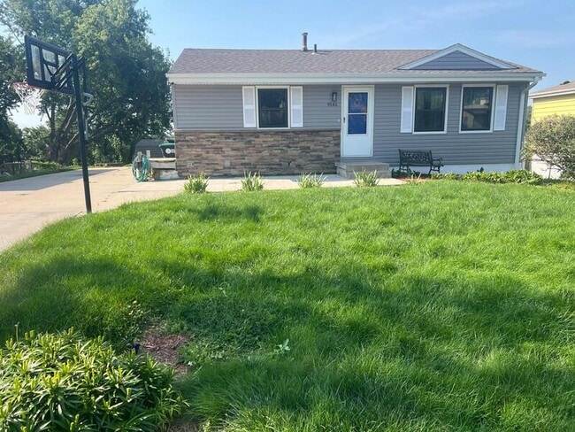9141 Grand Ave in Omaha, NE - Building Photo - Building Photo