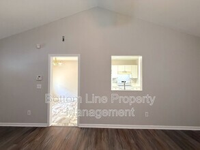 5512 Windy Valley Dr in Charlotte, NC - Building Photo - Building Photo