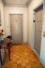 4940 S East End Ave in Chicago, IL - Building Photo - Building Photo