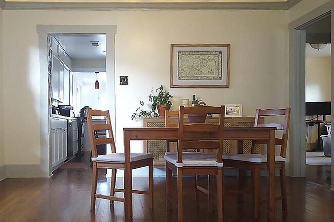 property at 735 E 12th St