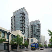 Renaissance in San Diego, CA - Foto de edificio - Building Photo