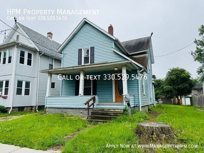 property at 2822 4th St NW