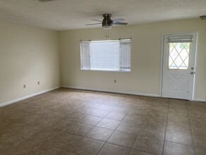 10210 SW 92nd Terrace in Ocala, FL - Building Photo - Building Photo