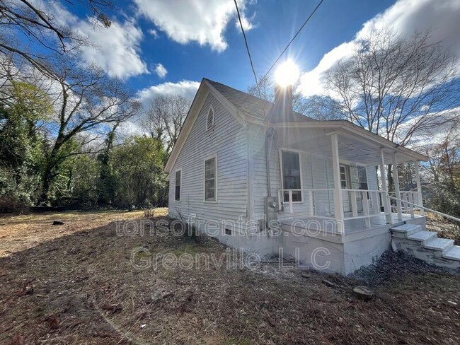 388 Carney St in Drayton, SC - Foto de edificio - Building Photo