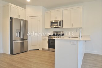 208 W 3175 S in Nibley, UT - Building Photo - Building Photo