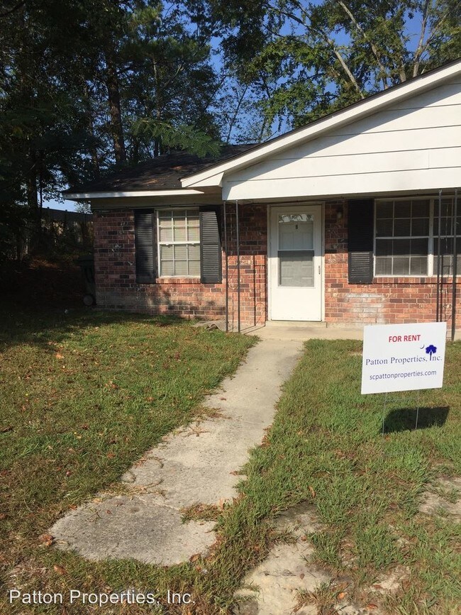 11 Loquat Ct in Columbia, SC - Building Photo - Building Photo