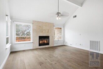 9003 Scottish Pastures Dr in Austin, TX - Building Photo - Building Photo