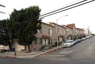 1800 Maryland St in Los Angeles, CA - Building Photo - Building Photo