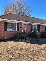 1112 Beech St in Goldsboro, NC - Building Photo