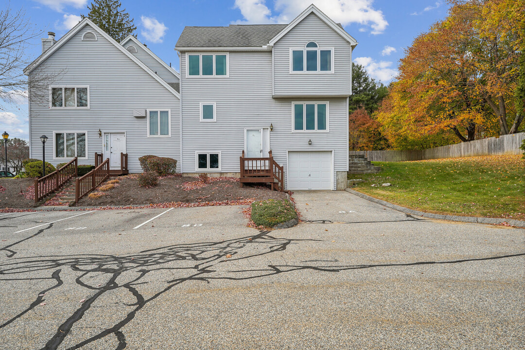 8 Eastbrook Heights-Unit -A in Mansfield, CT - Building Photo