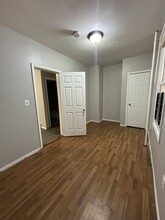 111 S 12th St, Unit 1 in Newark, NJ - Building Photo - Building Photo