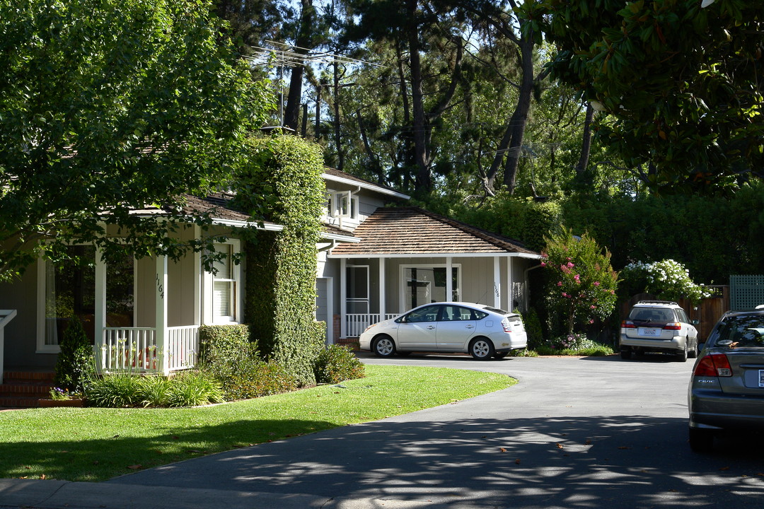 1164-1168 Marcussen Dr in Menlo Park, CA - Building Photo