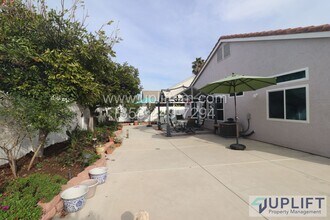 114 Sweetshade St in Oceanside, CA - Building Photo - Building Photo