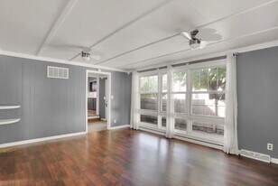 1902 Thompson St in Lafayette, IN - Building Photo