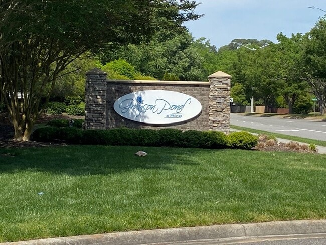 5508 Goose Pond Ln in Virginia Beach, VA - Foto de edificio - Building Photo