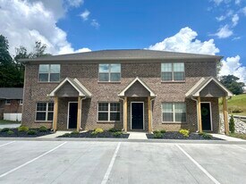 1611 KY-1247 in Somerset, KY - Building Photo