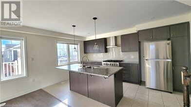 143 Ridge Rd in Cambridge, ON - Building Photo - Building Photo