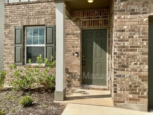 203 Stonebrook Dr in Hutto, TX - Building Photo - Building Photo