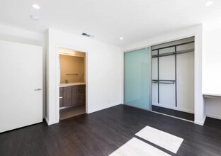 1434 10th St in Santa Monica, CA - Building Photo - Building Photo