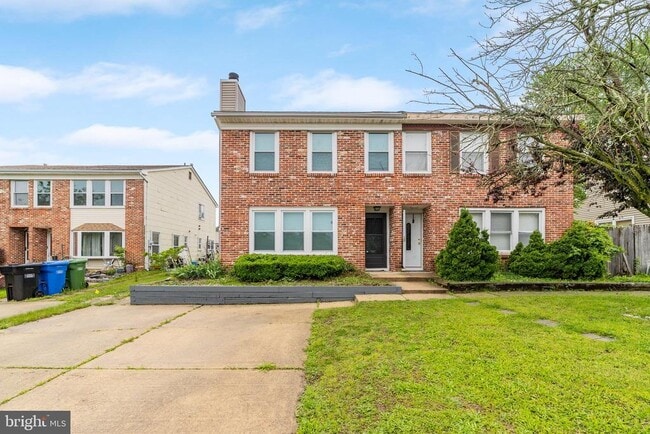 property at 75 Fomalhaut Ave