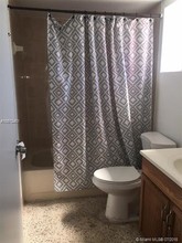 142 SW 18th Ave-Unit -1 in Miami, FL - Building Photo - Building Photo