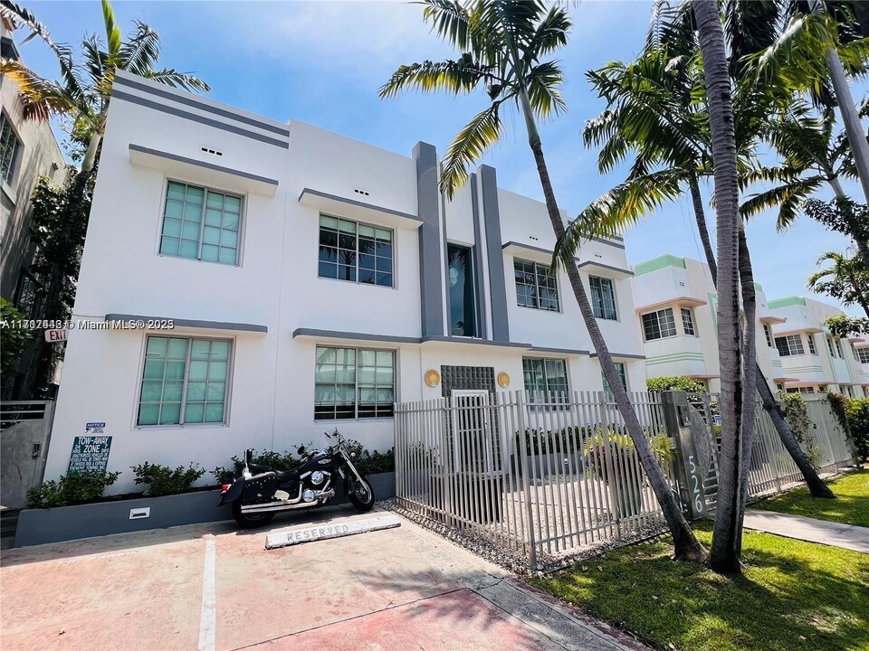 526 15th St in Miami Beach, FL - Building Photo