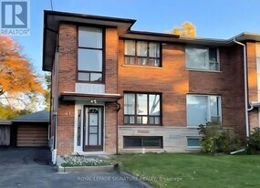 41 Daleside Crescent in Toronto, ON - Building Photo