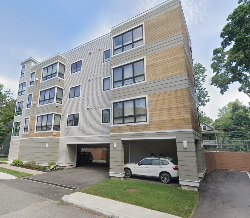 58 Cameron St, Unit 2 in Brookline, MA - Building Photo