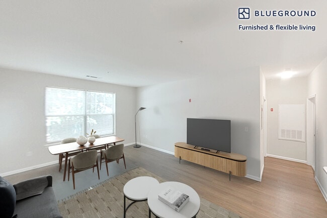 160 Boylston St in Newton, MA - Building Photo - Building Photo
