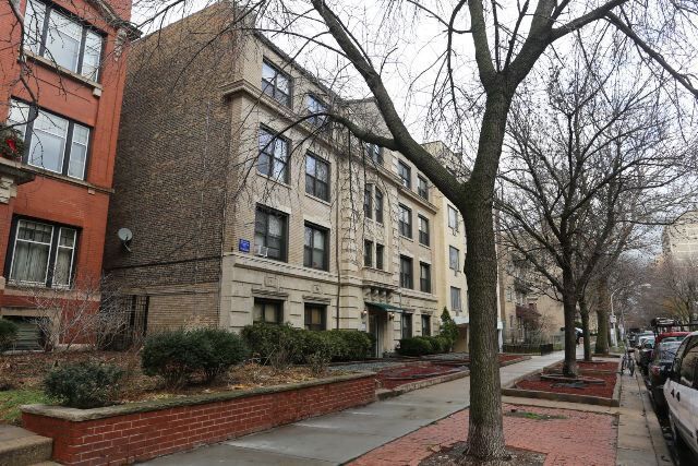 property at 561 W Wellington Ave