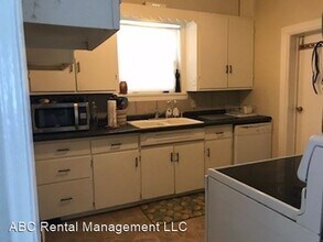 1130 Prospect Ave in Wausau, WI - Building Photo - Building Photo