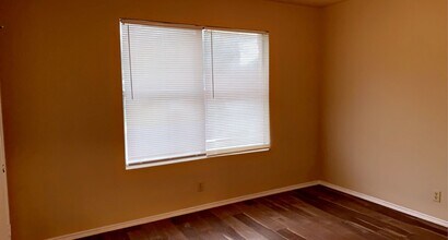 3329 Country View in Schertz, TX - Building Photo - Building Photo